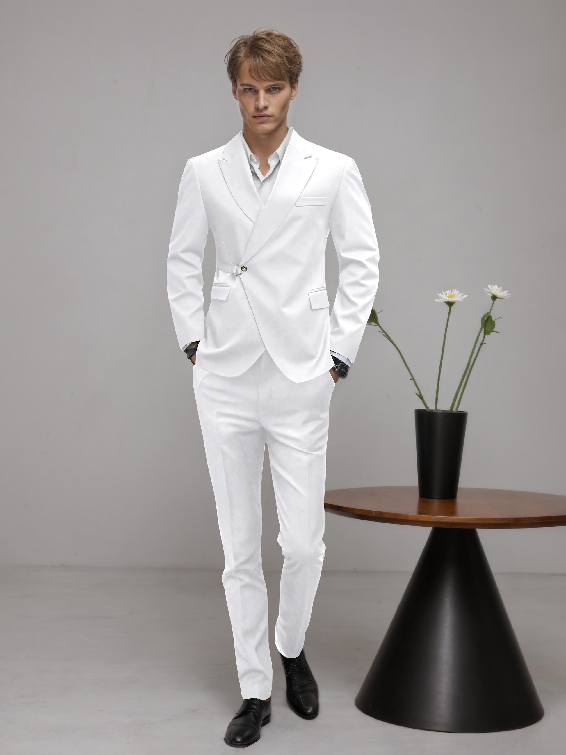 #Color_White